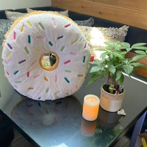 Cute pillow donut 🍩 shape ISAAC MIZRAHI